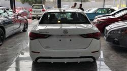 نیسان سێنترا